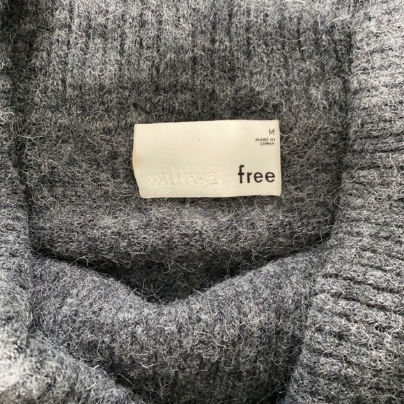 Aritzia Wilfred Free alpaca blend sweater - Picture 5 of 7